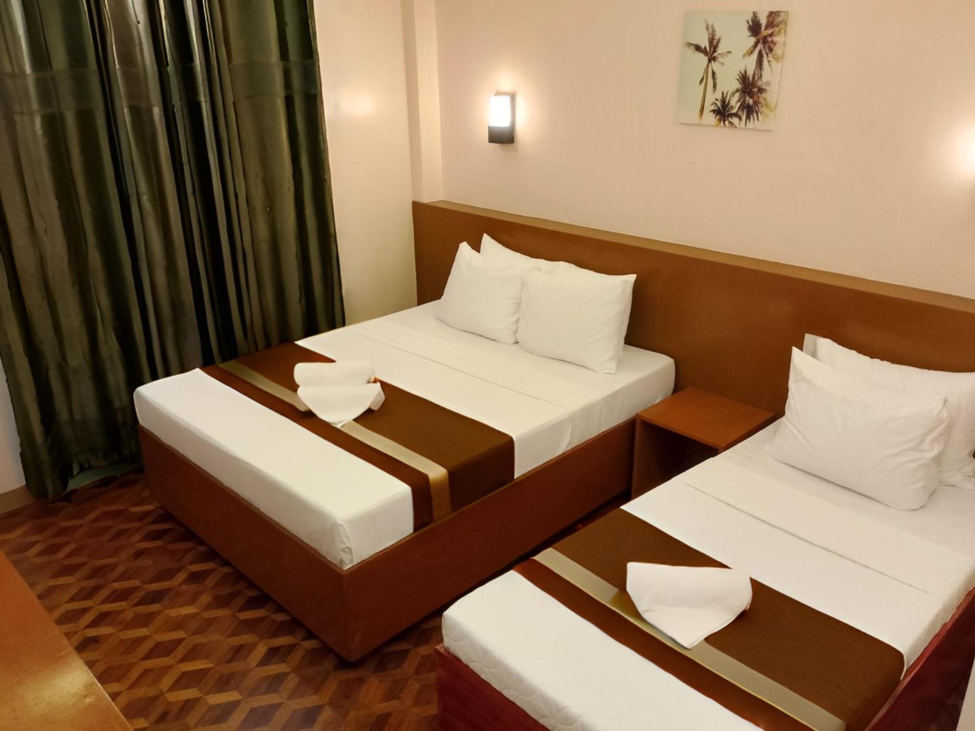 Dy Heritage Suites Vigan Exterior foto