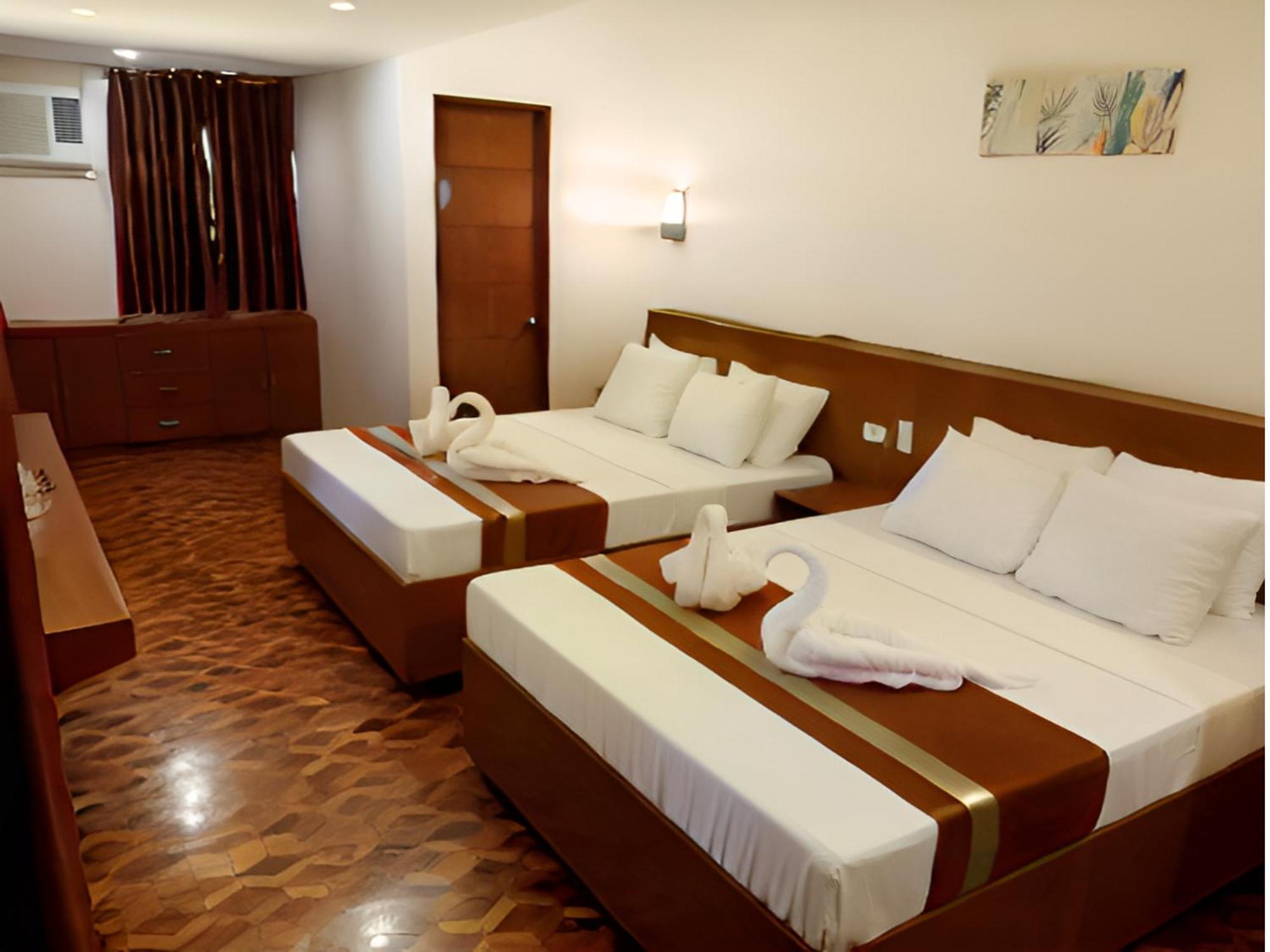 Dy Heritage Suites Vigan Exterior foto