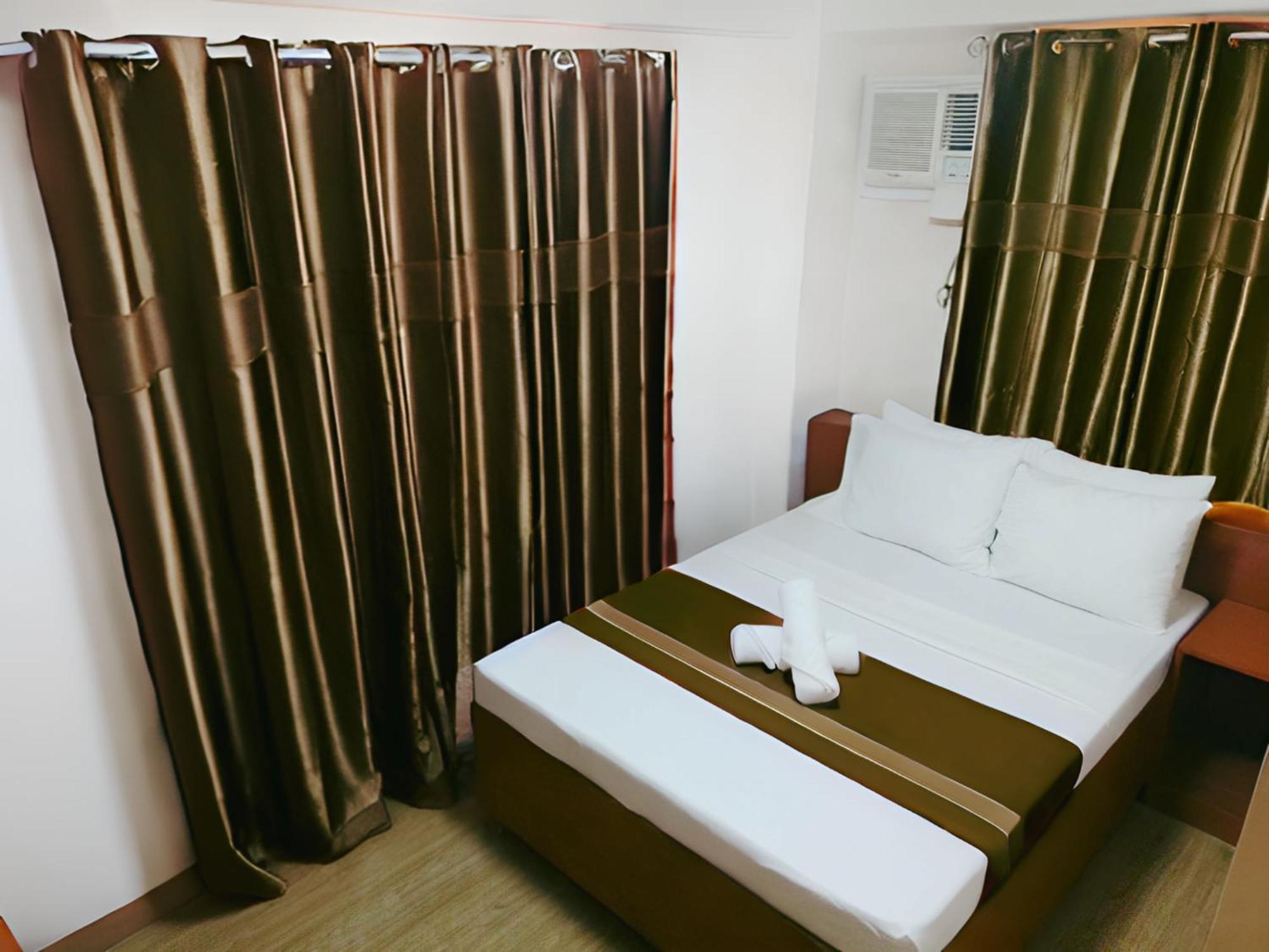 Dy Heritage Suites Vigan Exterior foto